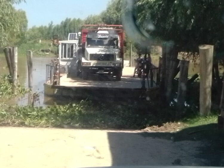 Toda una vida en el Arroyo Martínez, César Pohl goza y sufre el delta entrerriano: “Desde que se despoblaron las islas, ya la poca gente no se visita tanto”