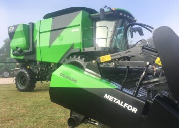 De la mano de la cordobesa Metalfor, renace el sueño de tener una industria nacional de cosechadoras