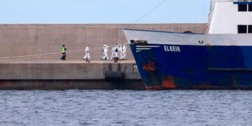 Luego de navegar tres meses por las aguas del Mediterráneo, en España sacrifican 1.600 terneros que fueron rechazados por los países árabes