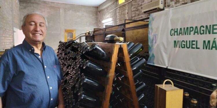 Miguel Mas comenzó a producir alimentos orgánicos en 1989 y cree que recién ahora el mercado interno los valora: “Comemos medio kilo de veneno por año con los convencionales”