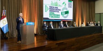 Qué capos que son los cordobeses: Schiaretti ofrece ayudas para que los productores puedan comprarse su propia planta de biodiésel
