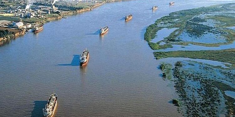 Se suspendió “hasta nuevo aviso” la reunión del Consejo Federal de la Hidrovía: Este viernes vence la concesión