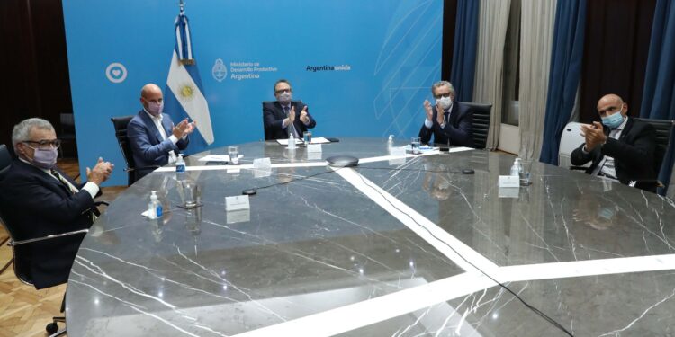 Preocupante: El gobierno quiere meter mano en el único mecanismo que tienen las Pymes para financiarse con tasas razonables