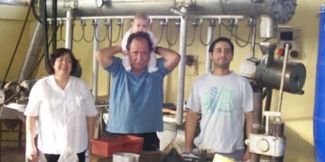 La familia Pizarro: Tres generaciones unidas por el tradicional dulce de membrillo rubio de San Juan