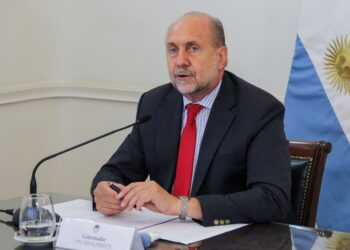 Mensaje de Perotti para el gobierno nacional: Santa Fe puede ser la cuarta “provincia petrolera” argentina si no le ponen trabas