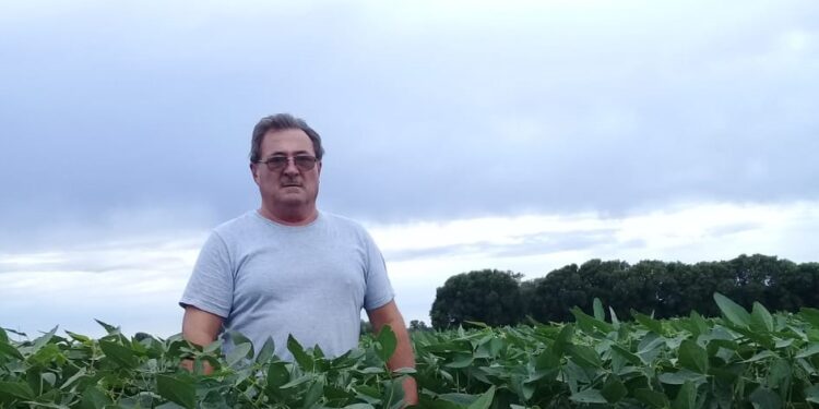 Raúl Costa produce soja en San Nicolás: “Estamos sacando de 7 a 18 quintales por hectárea, no cubrimos ningún costo, ni siquiera en campo propio”