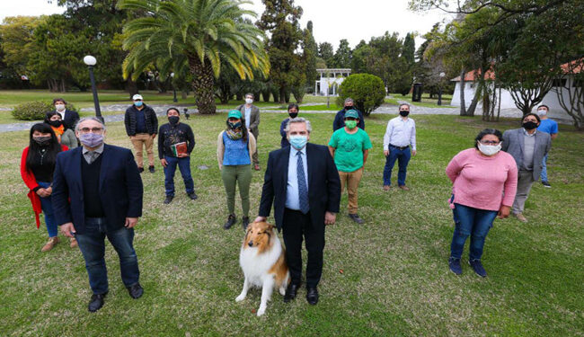 La Secretaría de Agricultura Familiar sigue siendo un reducto de la política: Entre sus 27 funcionarios hay solo 10 profesionales y casi todos provienen de la militancia