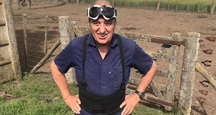 Chuni Acuña, el súper veterinario que ya hizo más de un millón de tactos: “La vaca primero es madre y luego amante”, determina