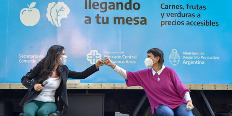 El márketing del camioncito: Ya existe “El Mercado en tu Barrio”, pero Paula Español sumó otro programa de ferias itinerantes