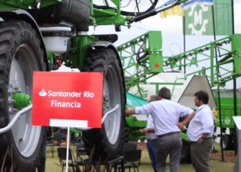 Para acercarse a los productores, el Banco Santander (que ya no es Río) habilitó una oficina comercial especializada en agro en la localidad de América