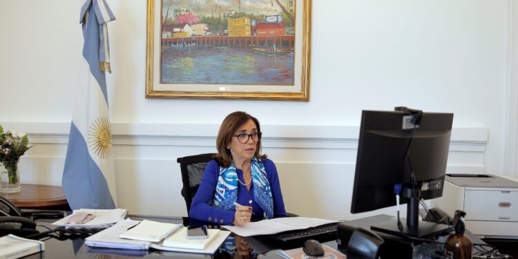 Para evitar la subfacturación no hacía falta ningún registro: La Aduana sigue imponiendo precios de referencia, esta vez al ajo