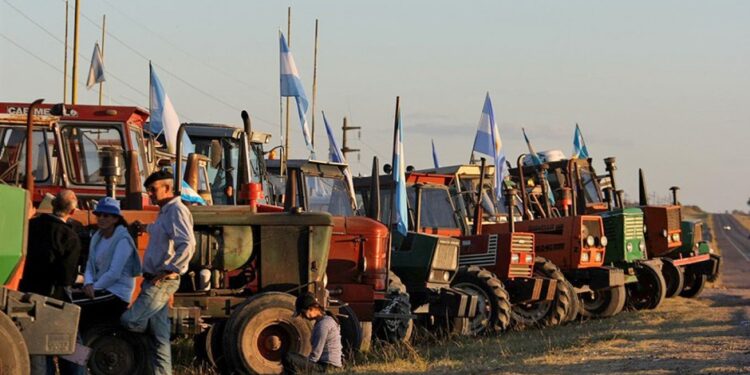 La Mesa de Enlace se declaró en alerta: Los ruralistas acusaron a Alberto de montar “una puesta de escena para confundir a la opinión pública”