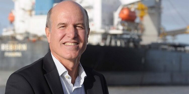 ¿Qué hacemos con la Hidrovía? Luis Zubizarreta, del sector agroexportador, advierte que “el Estado no está en condiciones de llevar adelante esta obra”