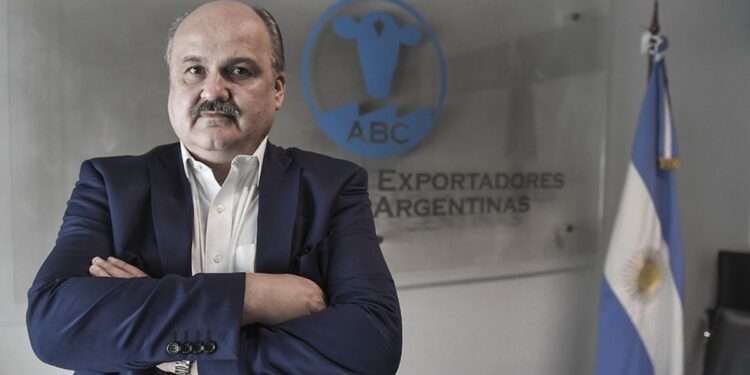 Cero en historia: Los frigoríficos exportadores no aprendieron la lección y se cortaron solos