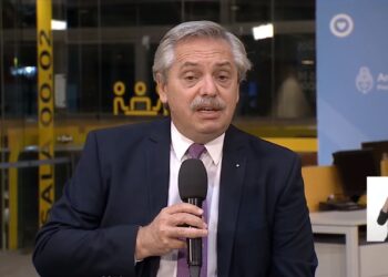 Así vamos bien: Cuatro de los diez principales productos argentinos de exportación están intervenidos por el gobierno