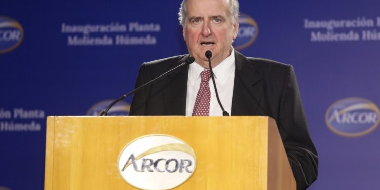 Balance de Arcor: El recorte de ingresos generado por los precios máximos fue más que compensado por los beneficios financieros del retraso cambiario