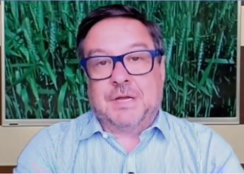 Carlos Etchepare: “La forma de defender el negocio es parar la comercialización de soja y no la de carne”