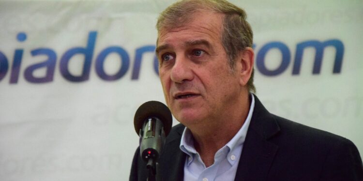 Fernando Rivara, durísimo en la apertura de A Todo Trigo: “No es el camino autorizar aumentos a las grandes compañías petroleras y amordazar a los molinos harineros”