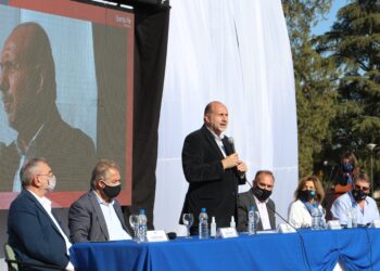 Las dos principales provincias de la “Argentina del Centro” se manifestaron en contra del cierre de exportaciones de carne instrumentado por Alberto Fernández