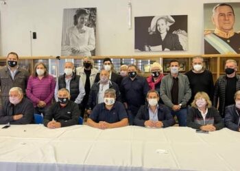 Alerta logística: se paraliza por dos días la operatoria portuaria por una medida de fuerza de trabajadores que exigen ser vacunados