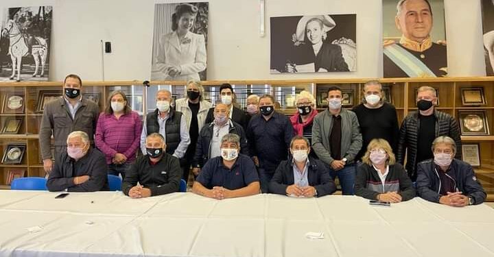 Alerta logística: se paraliza por dos días la operatoria portuaria por una medida de fuerza de trabajadores que exigen ser vacunados