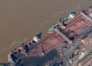 Hidrovía: La avanzada kirchnerista intentará imponer una nueva “retención” al agro a pesar de la resistencia del massismo