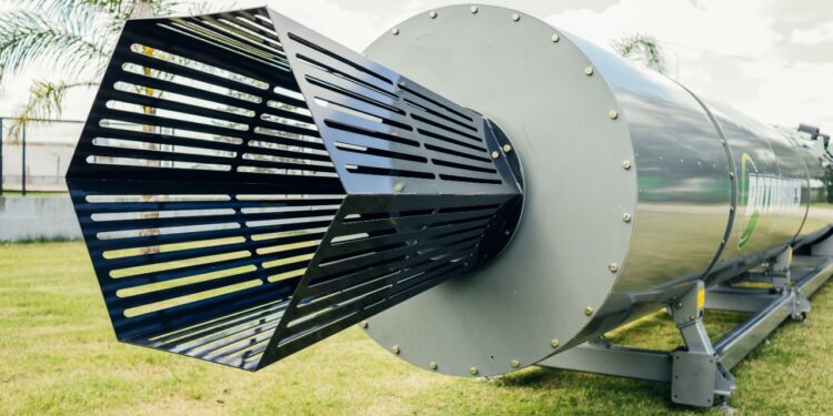 No es una máquina espacial: El Rotorbuey se alimenta con residuos orgánicos y permite obtener compost