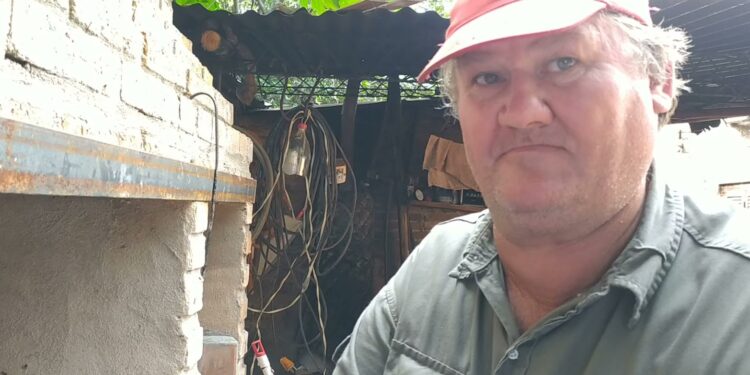 El colono Alberto Andruszyszyn advierte que las grandes empresas “se están apoderando de los suelos misioneros”: Propone regular las nuevas plantaciones de yerba