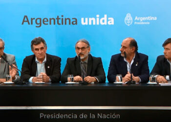 Por resolución de Basterra, y utilizando los nuevos ROE, el gobierno formalizó el cierre de las exportaciones de carne por 30 días