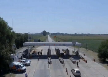 No te olvides de llevar más efectivo: A partir de este jueves aumentan los peajes en todo el país