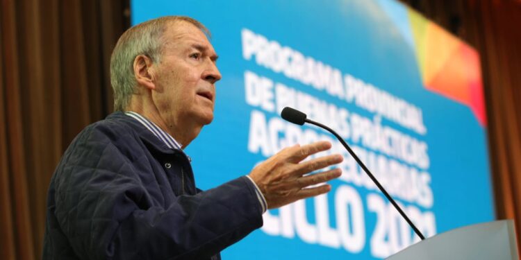 Metamensaje de Schiaretti al gobierno central: “Los cordobeses estamos peleando contra la pandemia y vamos a seguir peleando con toda nuestra fuerza”