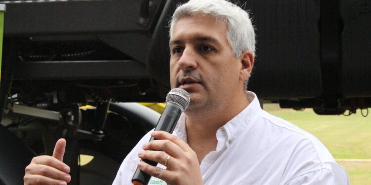 Federico Elorza trabaja difundiendo las Buenas Prácticas Agrícolas: “Quien llama veneno a los fitosanitarios es gente que está preocupada”