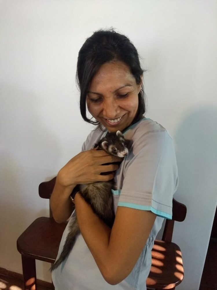 Andrea regresó a Formosa para investigar un parásito de los bovinos y terminó creando el primer laboratorio privado de diagnóstico veterinario en su provincia