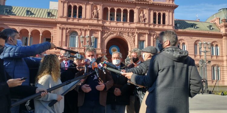 La Mesa de Enlace juega a la diplomacia: Apostará unas fichas al plan ganadero mientras pide turno con los gobernadores