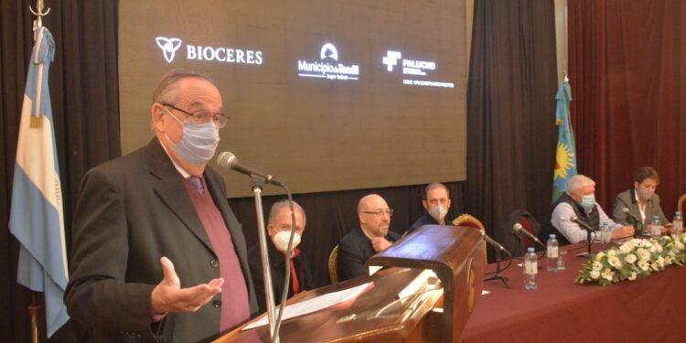 Se confirmó la instalación en Tandil de una fábrica de paneles para viviendas elaborados con rastrojos de trigo