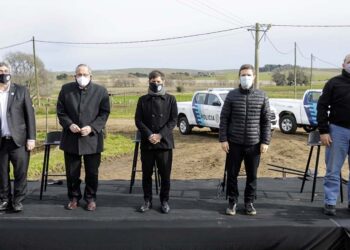 Kicillof promete mil millones de dólares blue hasta 2023 para un plan de Desarrollo Rural