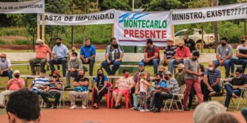 La tensión por las tomas de tierras se trasladó a Misiones, donde un diputado nacional organizaba cortes de ruta para presionar a un juez que ordenó un desalojo