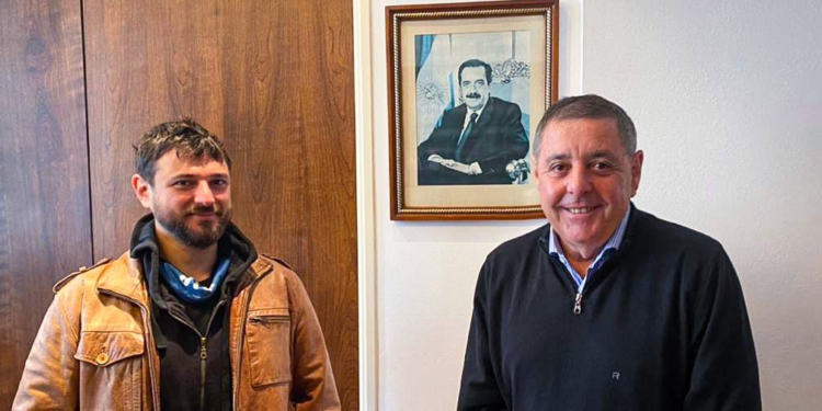 Juntos Todos Juntos: Alfredo De Angeli se reunió con Juan Grabois para hablar sobre un proyecto de colonización de tierras fiscales