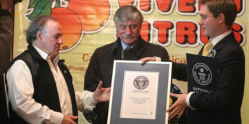 El día en que un vivero de Tucumán ingresó al Libro Guiness por haber reunido la mayor cantidad de plantines de limón en todo el mundo