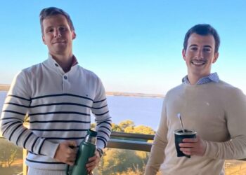 Dos jóvenes rosarinos pensaron que faltaba buena comunicación entre los actores del campo: Entonces decidieron crear una red social específica para el sector