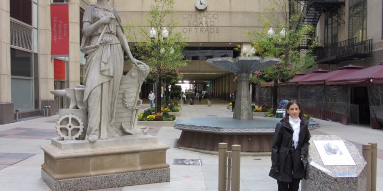 Los gauchos de Chicago: Lorena D’Angelo aconseja a sus clientes que cuando los valores cubran los costos de producción, deben ser contundentes y tomar posición