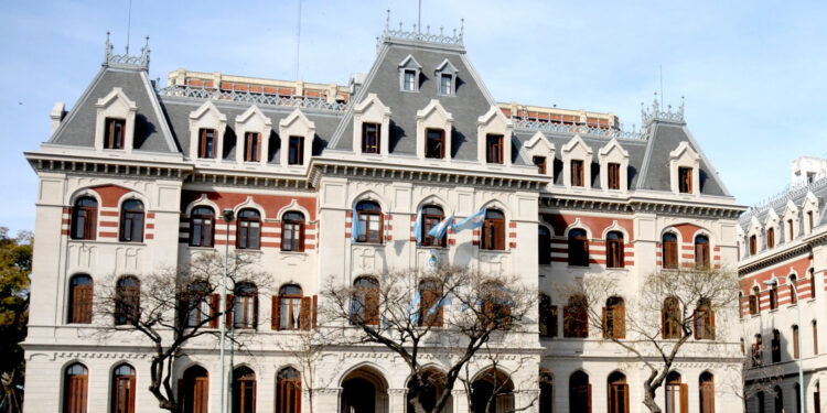 El Ministerio de Agricultura argentino es más antiguo que el brasileño pero tiene menos años. ¿Cómo puede ser?