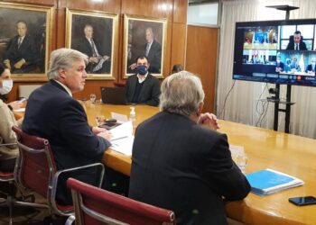 Terremoto diplomático: El gobierno uruguayo decidió “patear el tablero” para anunciar a sus socios del Mercosur que comenzará a negociar por su cuenta acuerdos comerciales