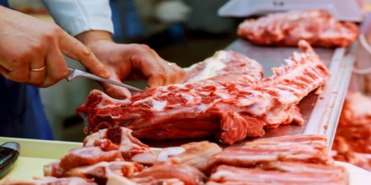 Carne para hoy: El cierre de las exportaciones parece haber calmado algo los precios, pero a costa de afectar los indicadores productivos