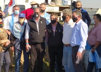 La Mesa de Enlace lanza una última apuesta de diálogo con Alberto y sus ministros: “Si ellos deben ir luego a pedir autorización a algún Instituto, no nos metemos”