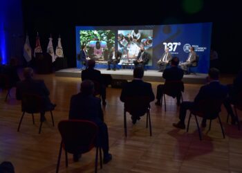 El presidente de la Bolsa de Comercio de Rosario reclamó la eliminación de todo tipo de restricciones a las exportaciones