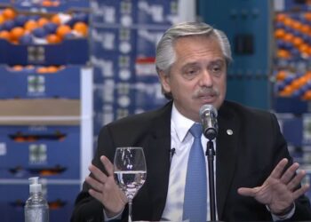 Finalmente por decreto, el gobierno permitirá que haya compatibilidad entre los planes sociales y el trabajo rural registrado