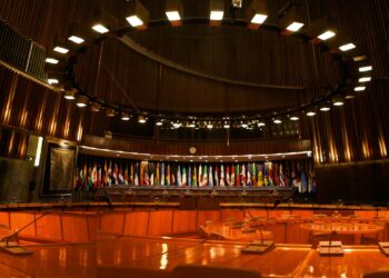 Sequía de divisas: Argentina se cayó del mapa de las inversiones extranjeras directas