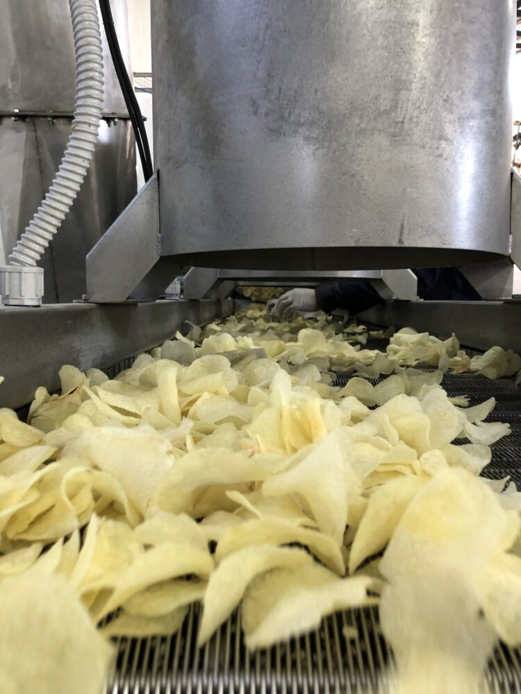 Una historia de “ututos”: Cómo fue que la familia Paz se puso a producir snacks de papa frita en Tafi del Valle, sobre las sierras del Aconquija