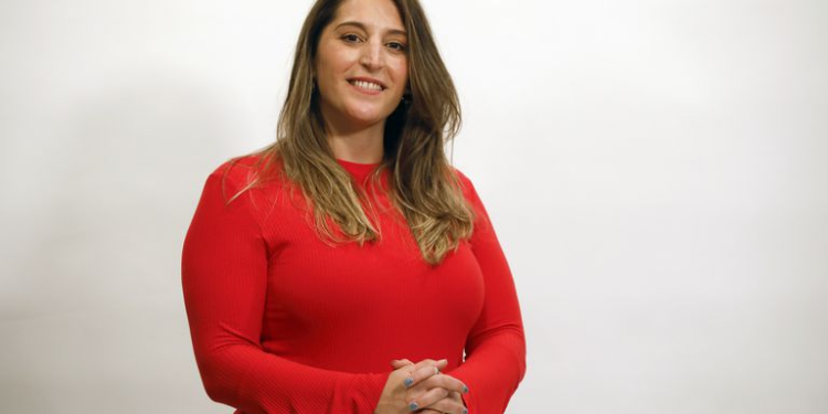 Educando a Manuela Castañeira: el sector agrícola paga retenciones muy superiores al 50%